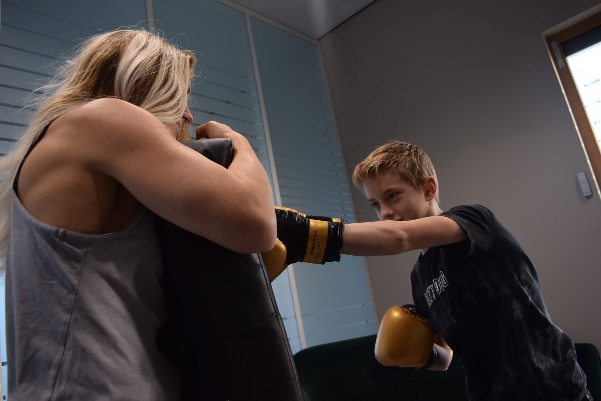 DSC_0525 Mend For You Soesterberg, Coaching, training, pilates, stoelmassage, bedrijfstrainingen, ontspanningsmassage, sportmassage, shiatsu massage.