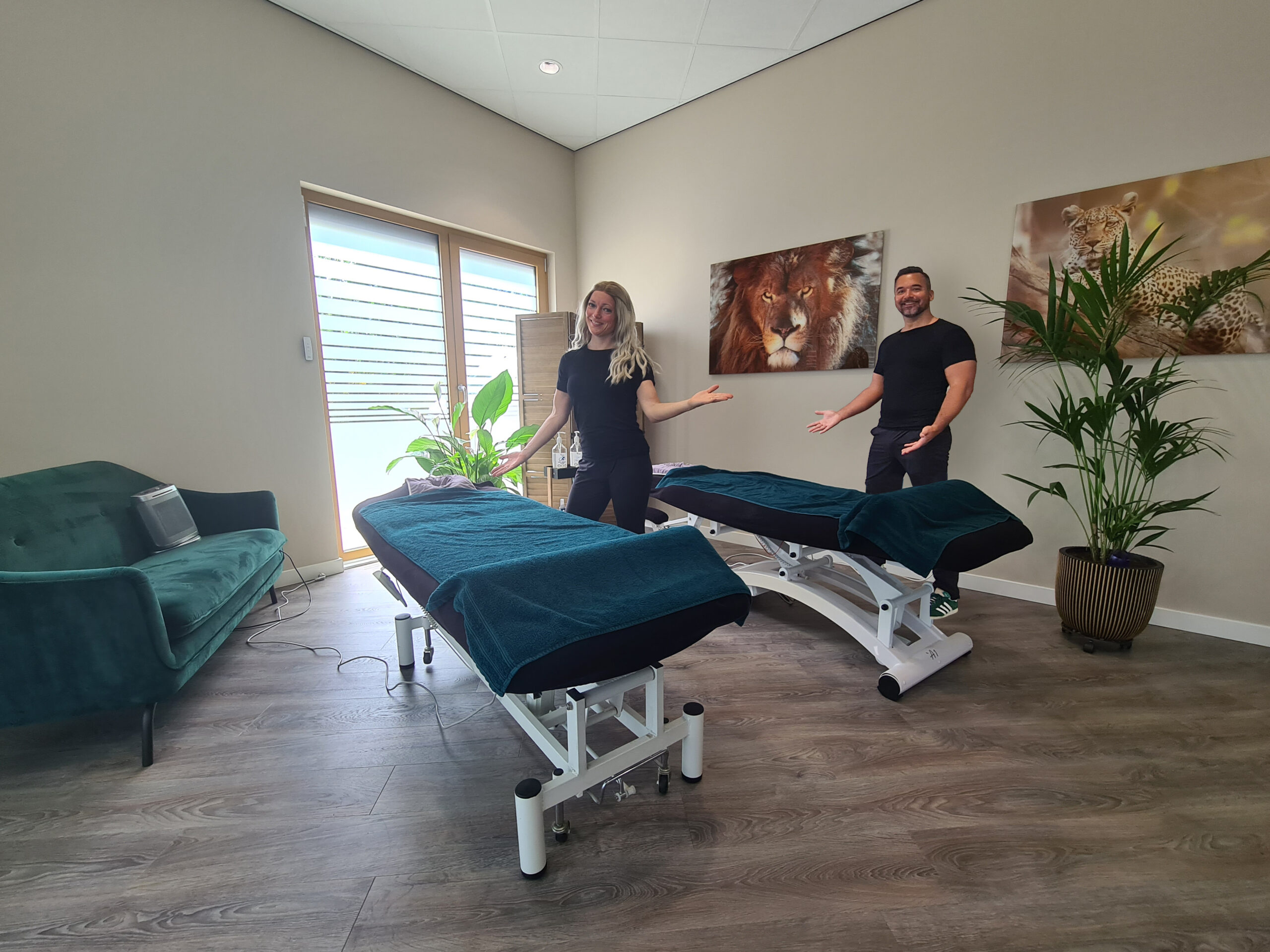 Mend For You Soesterberg, Coaching, training, pilates, stoelmassage, bedrijfstrainingen, ontspanningsmassage, sportmassage, shiatsu massage.
